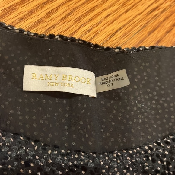 Ramy Brook Woman’s Black Printed Top Size XS - Picture 3 of 6